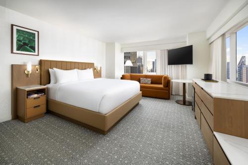Habitación Deluxe con cama extragrande del hotel Hyatt Regency Times Square. Foto 3