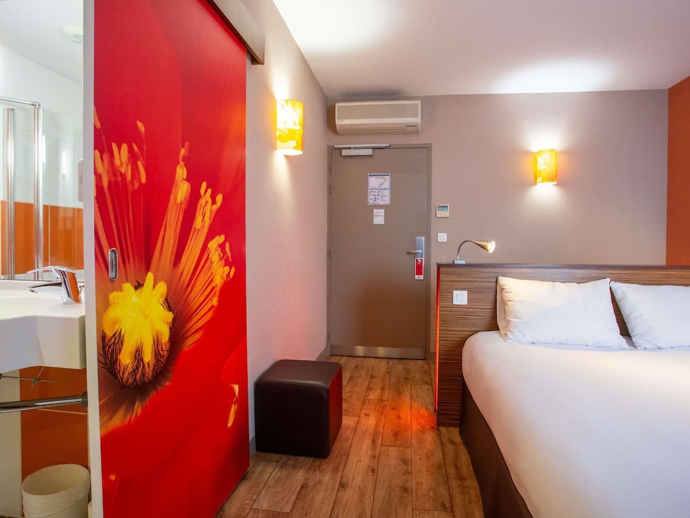 Habitación Estándar con 1 cama doble del hotel Ibis Styles Bourges. Foto 7