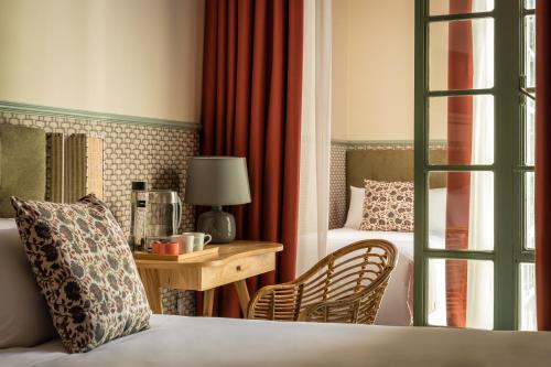 Habitación Triple Estándar del hotel BYPILLOW Abril. Foto 5