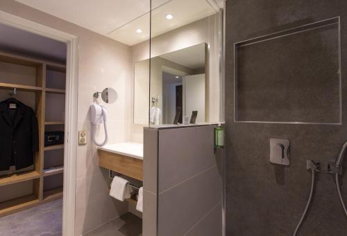 Habitación Executive del hotel Des Congrès. Foto 4