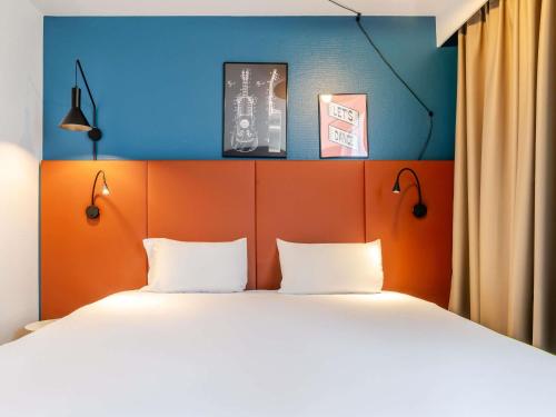 1 Cama doble Estándar del hotel Ibis Bordeaux Saint Emilion. Foto 1