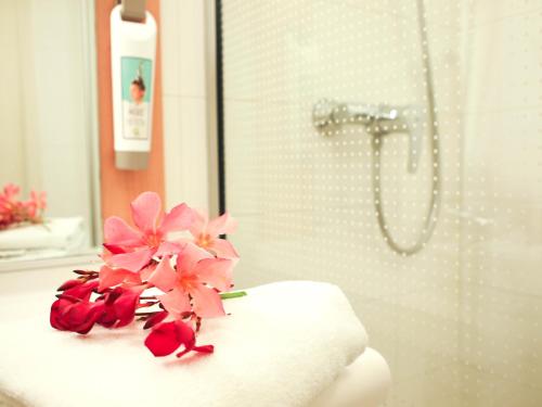 1 Cama doble Estándar del hotel Ibis Bordeaux Saint Emilion. Foto 8