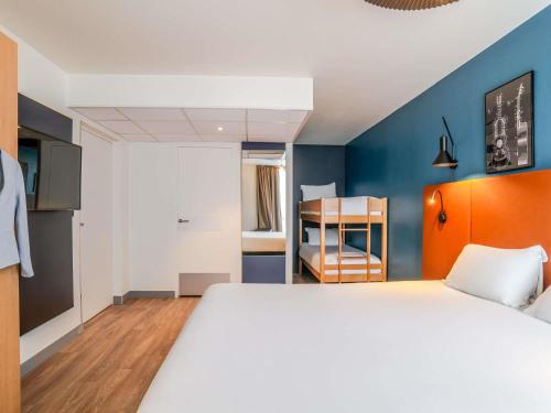 Habitación Familiar del hotel Ibis Bordeaux Saint Emilion. Foto 5