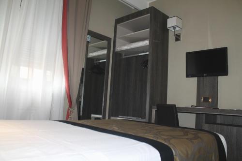 Habitación Individual Superior del hotel Mozart. Foto 1