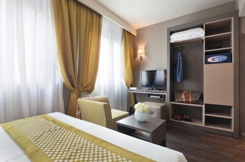 Habitación Deluxe del hotel Mozart. Foto 1