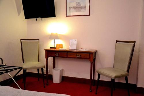 Habitación Doble del hotel Le Clos D'alésia. Foto 3