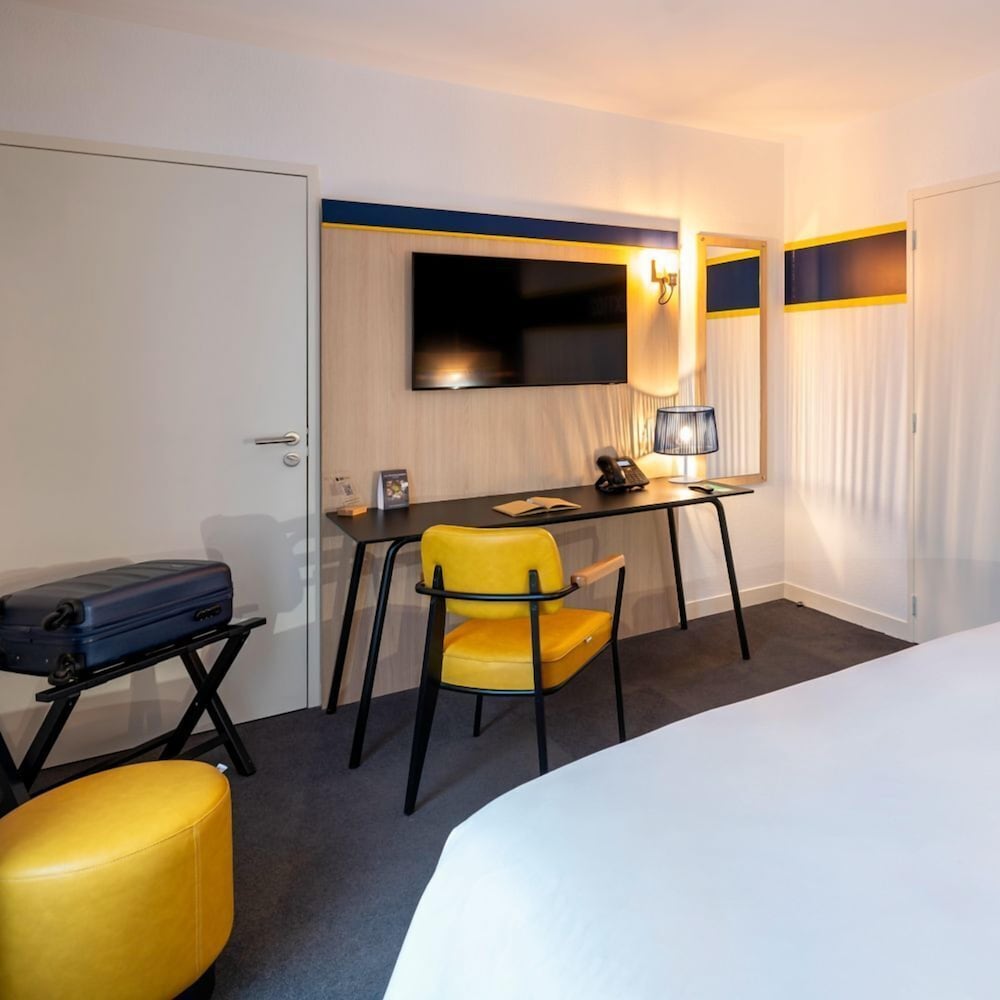 Habitación Estándar - 1 cama doble del hotel ibis Styles Morlaix. Foto 11