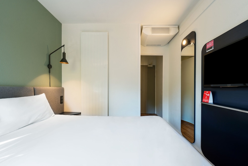 Habitación Estándar con 1 cama doble del hotel Ibis Nancy Brabois. Foto 3