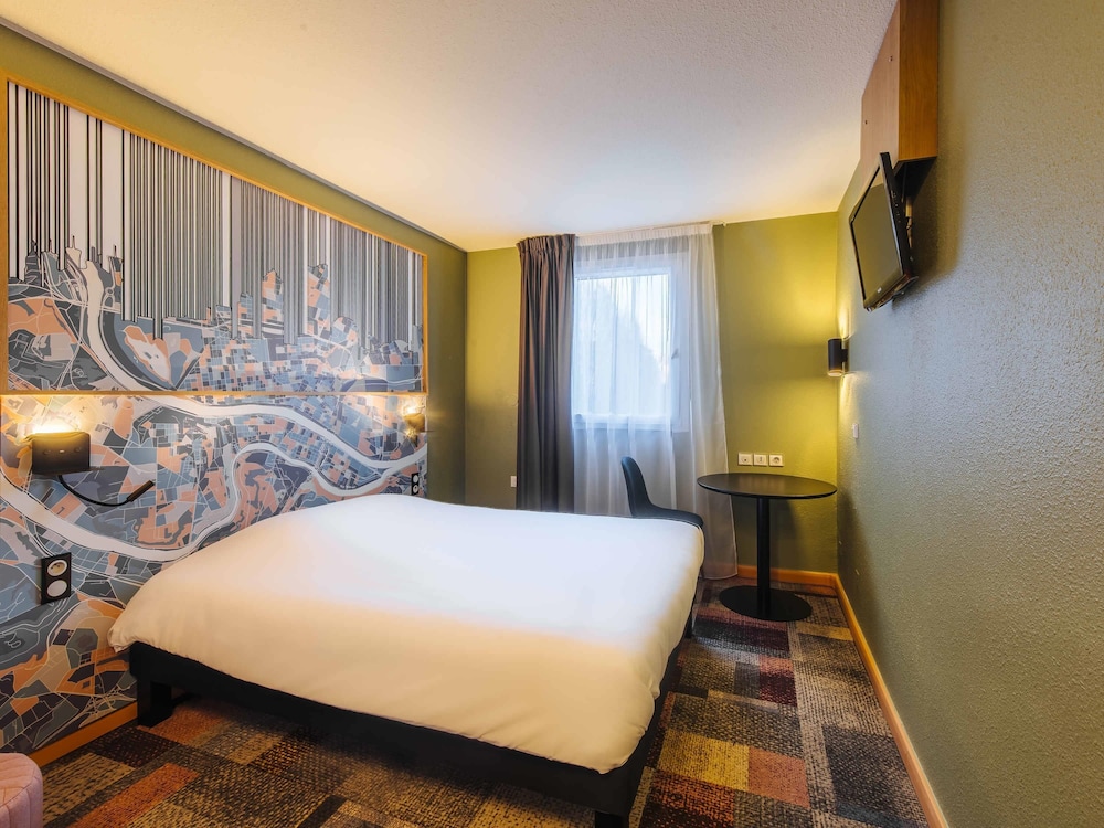 Habitación Standard con una cama doble del hotel Ibis Styles Lyon Croix Rousse