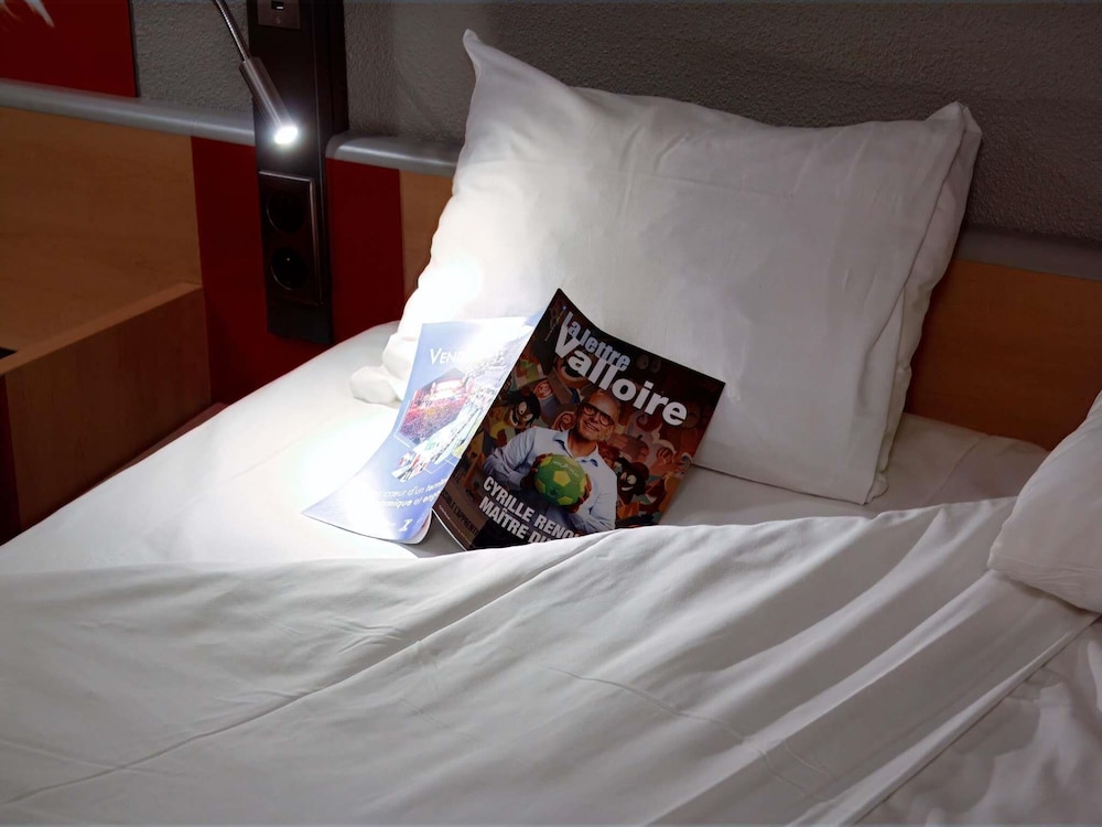 Habitación Estándar con 1 cama doble del hotel Ibis Amboise. Foto 6