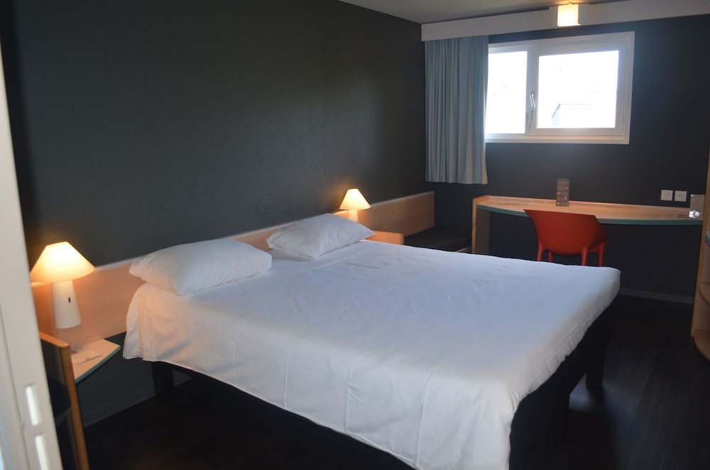 Habitación Estándar con 1 cama doble del hotel Ibis Rennes Beaulieu. Foto 1