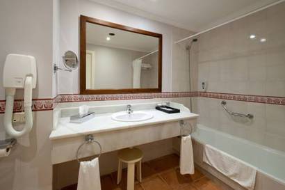 Habitación doble Vista Parcial Mar Exclusive del hotel Fuerte Conil - Resort. Foto 1