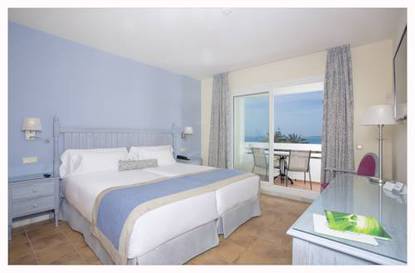 Habitación doble Vista Parcial Mar del hotel Fuerte Conil - Resort. Foto 3