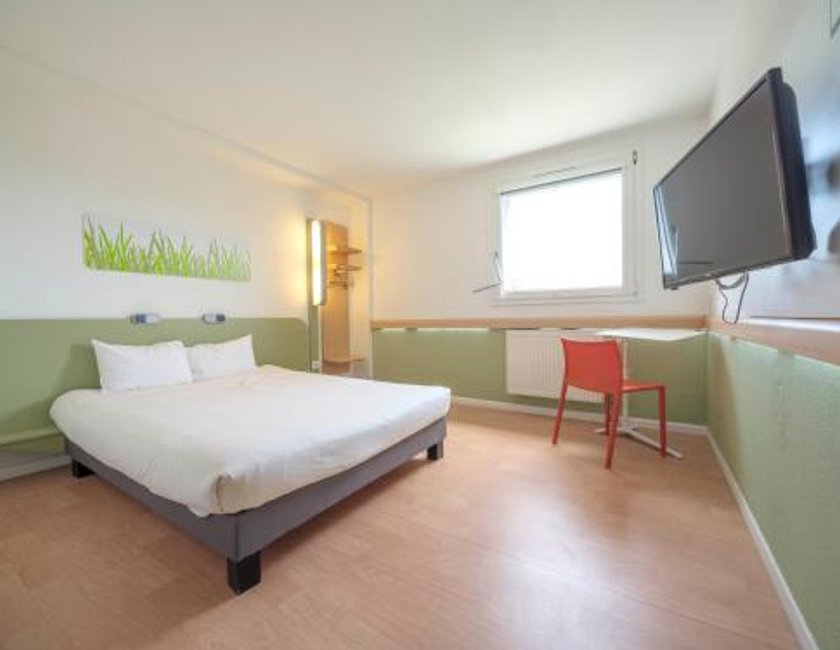 Habitación doble 1 Cama doble del hotel Ibis Budget Sarrebourg Buhl. Foto 6