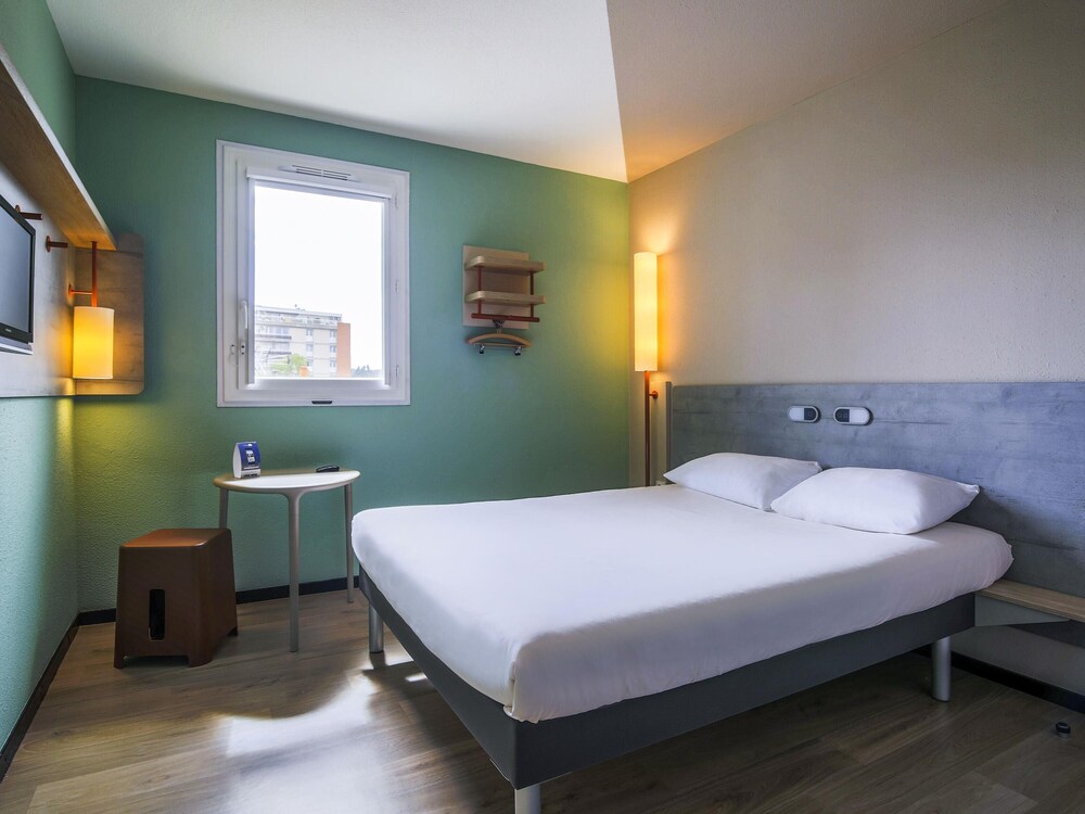 HABITACIÓN DOBLE - Habitación con una cama grande del hotel Ibis Budget Albi Centre