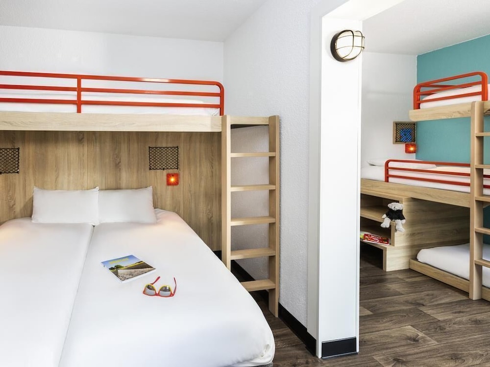 Habitación compartida Vista Jardín Con Vistas del hotel Hotelf1 Nantes Est La Beaujoire. Foto 1