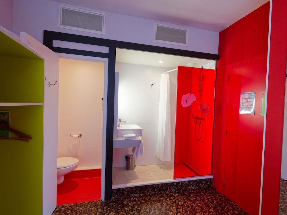 Habitación Estándar con 1 cama doble del hotel Ibis Styles Saint-brieuc Gare Centre. Foto 5