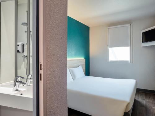 Habitación Cabrio con baño privado. Novedad #ontheroad del hotel Hotelf1 Metz Centre Devant Les Ponts. Foto 4