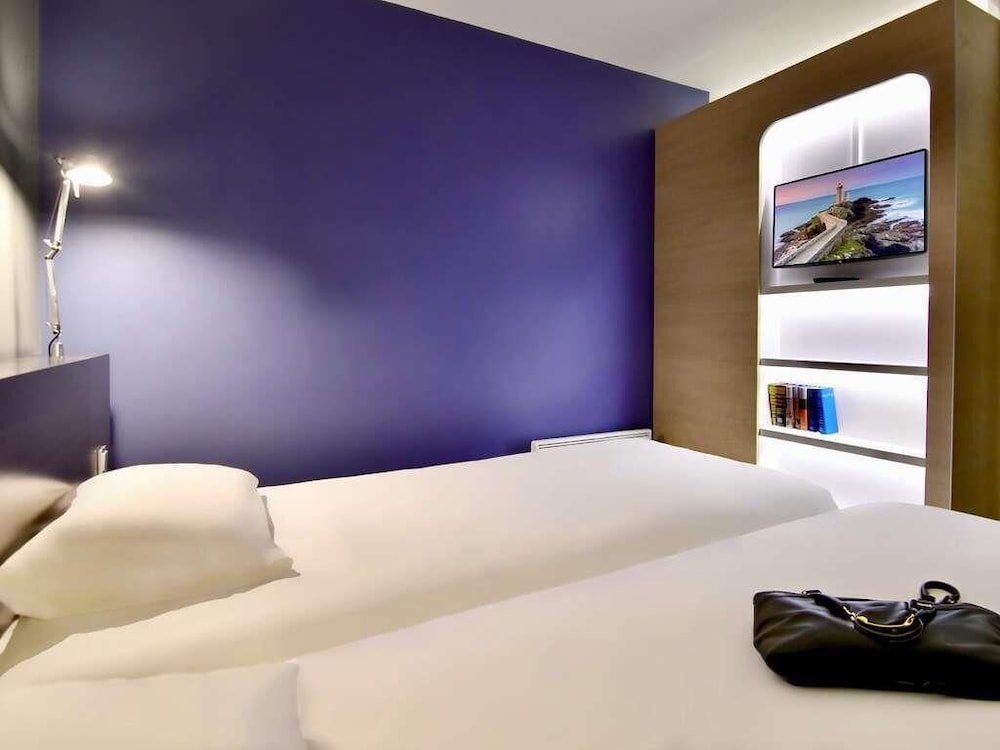 Habitación estándar con 2 camas individuales del hotel Ibis Styles Brest Centre Port. Foto 3