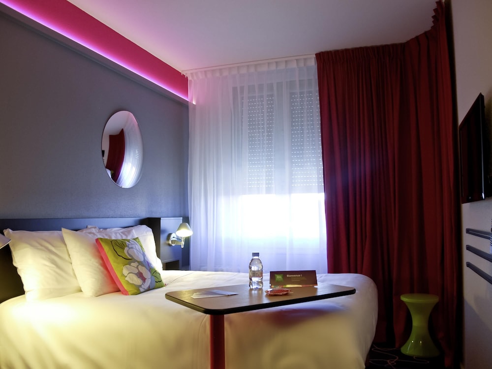 Habitación Estándar con 1 cama doble del hotel Ibis Styles Roanne Centre Gare