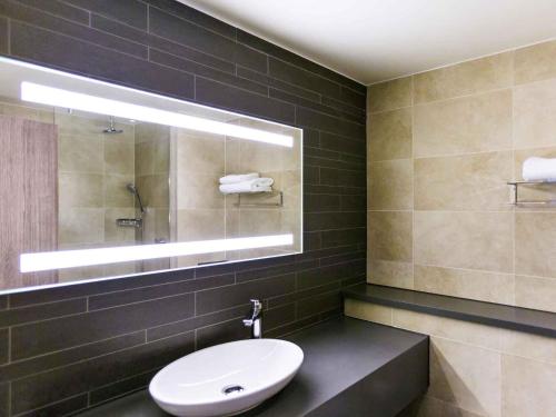 Habitación Doble Privilege del hotel Mercure Dartford Brands Hatch Hotel & Spa 4 estrellas
