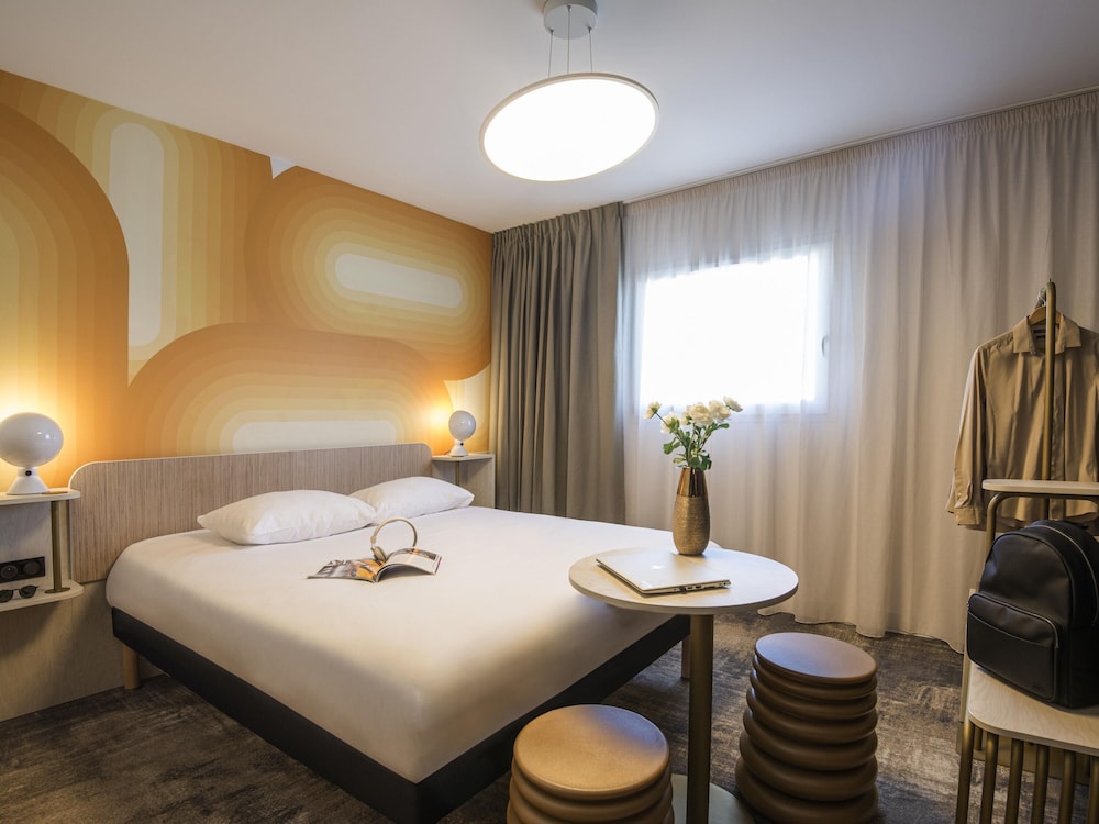 Habitación Estándar con cama doble del hotel Ibis Styles Pertuis Luberon