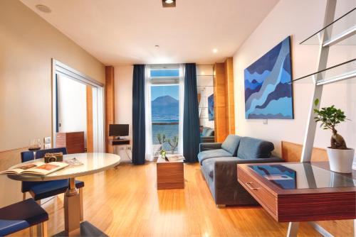 Habitación Doble Deluxe con terraza - 1 o 2 camas del hotel Towers Stabiae Sorrento Coast. Foto 1