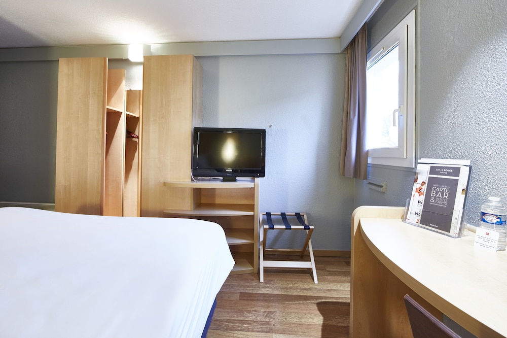 Habitación estándar con 2 camas individuales del hotel Ibis Haguenau Strasbourg Nord. Foto 1