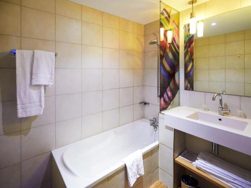 Habitación Doble Estándar del hotel Ibis Styles Cholet. Foto 9