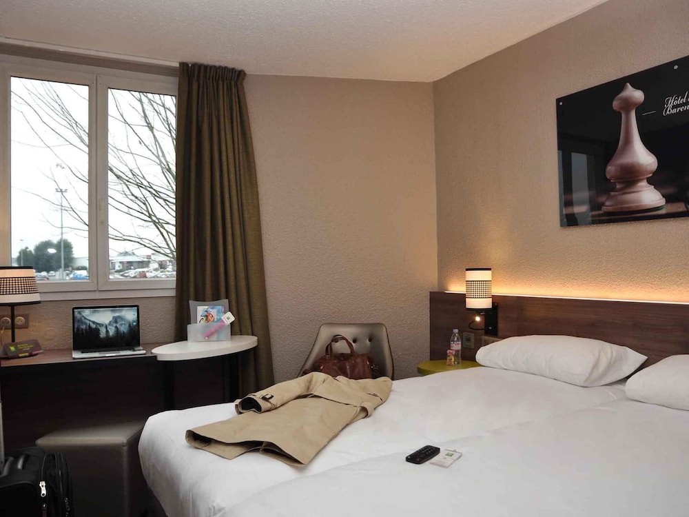 Habitación Estándar con 1 cama doble del hotel Ibis Styles Rouen Nord-barentin. Foto 8