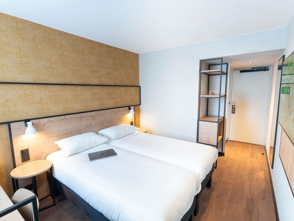 Habitación estándar, 2 camas individuales del hotel Ibis Styles Orleans. Foto 5