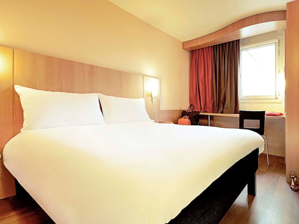 Habitación Estándar con 1 cama doble del hotel Ibis Belfort Danjoutin. Foto 1