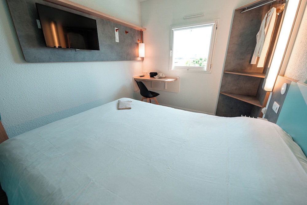 Habitación doble 1 Cama queen del hotel Ibis Budget Sète Centre. Foto 1