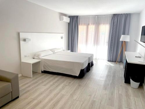 Suite Junior del hotel BLUESEA Jandia Luz Apartamentos. Foto 2