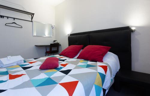 Habitación Doble Deluxe del hotel De L'europe Belleville. Foto 3