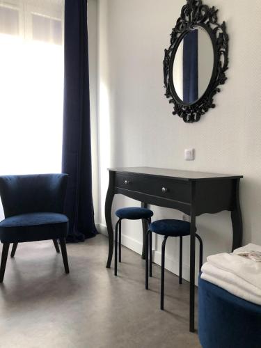 Habitación Triple del hotel De L'europe Belleville. Foto 16