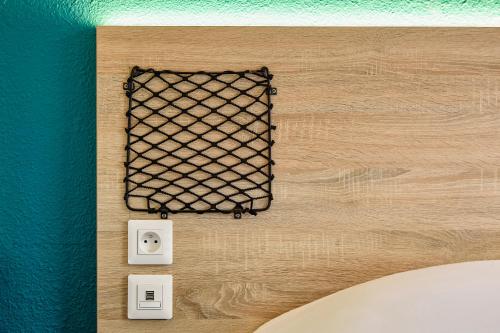 Habitación Tandem para un máximo de 2 viajeros. Los Básicos #ontheroad del hotel Hotelf1 Mulhouse Centre Ouest. Foto 8