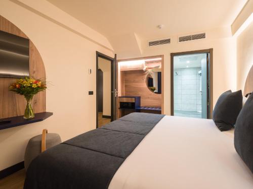 Suite Junior del hotel Sercotel Playa Canteras. Foto 1