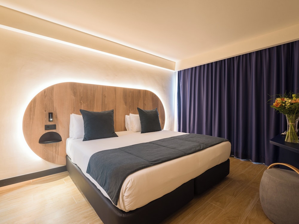 Junior Suite del hotel Sercotel Playa Canteras. Foto 4