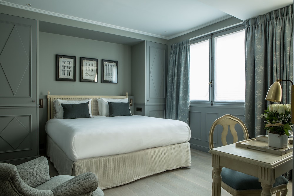 Habitación Deluxe del hotel Charles V. Foto 2