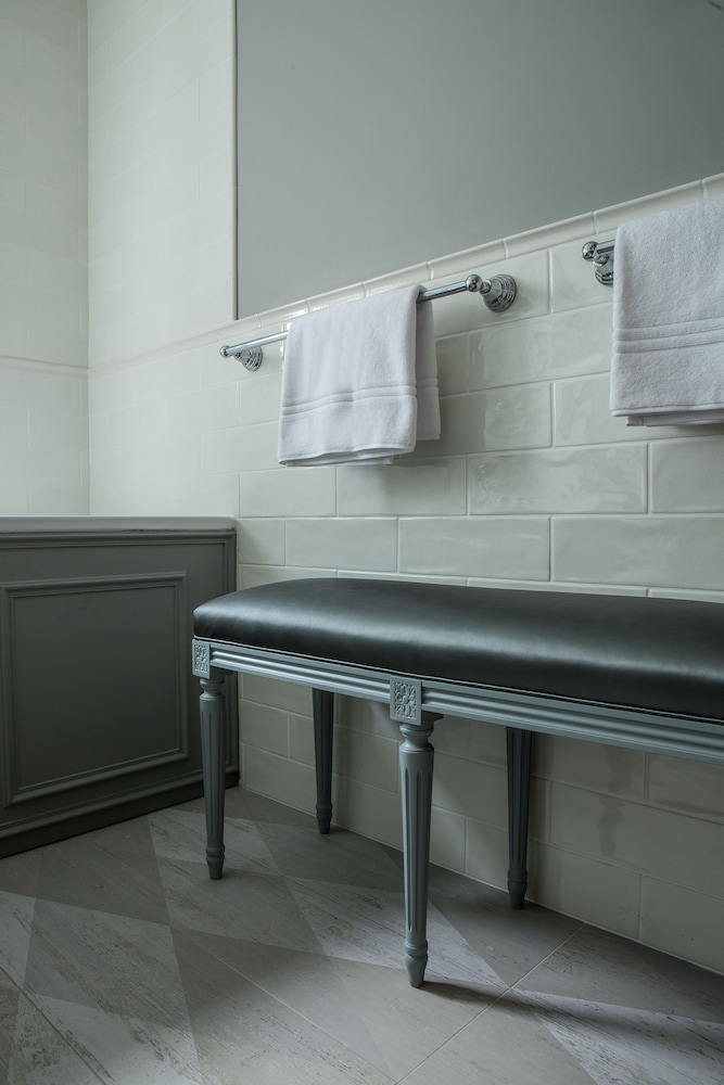 Habitación Deluxe del hotel Charles V. Foto 10