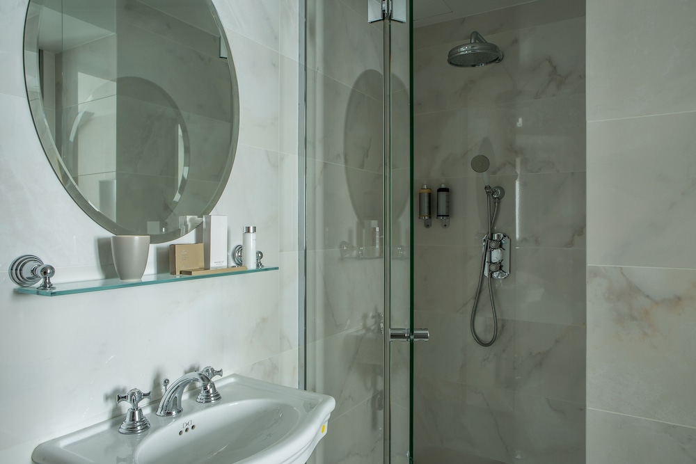 Habitación Premium doble del hotel Charles V. Foto 12