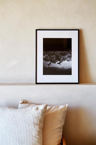 Alojamiento con cama extragrande adaptado para personas con discapacidad del hotel Marram. Foto 1