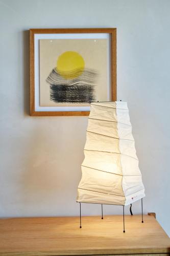 Habitación con cama doble y vistas al océano del hotel Marram. Foto 4