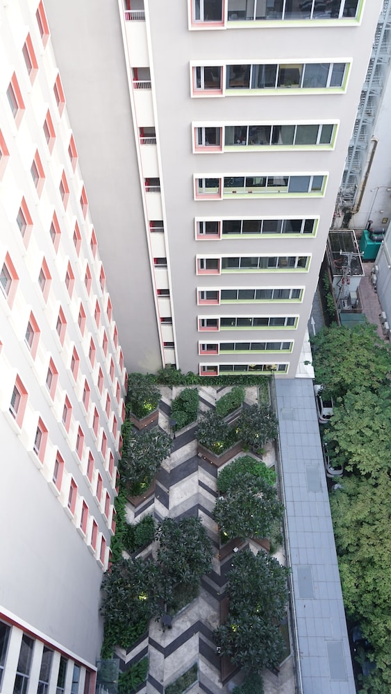 Estudio con 1 Cama King del hotel Ibis Saigon Airport. Foto 9