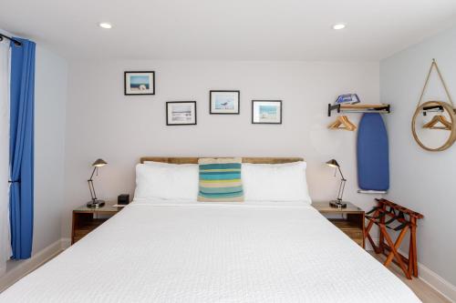 Habitación con cama extragrande del hotel Aqualina Inn Montauk. Foto 7