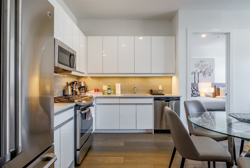 Apartamento, 2 habitaciones, cocina del hotel Dharma Home Suites Hoboken At Novia. Foto 5