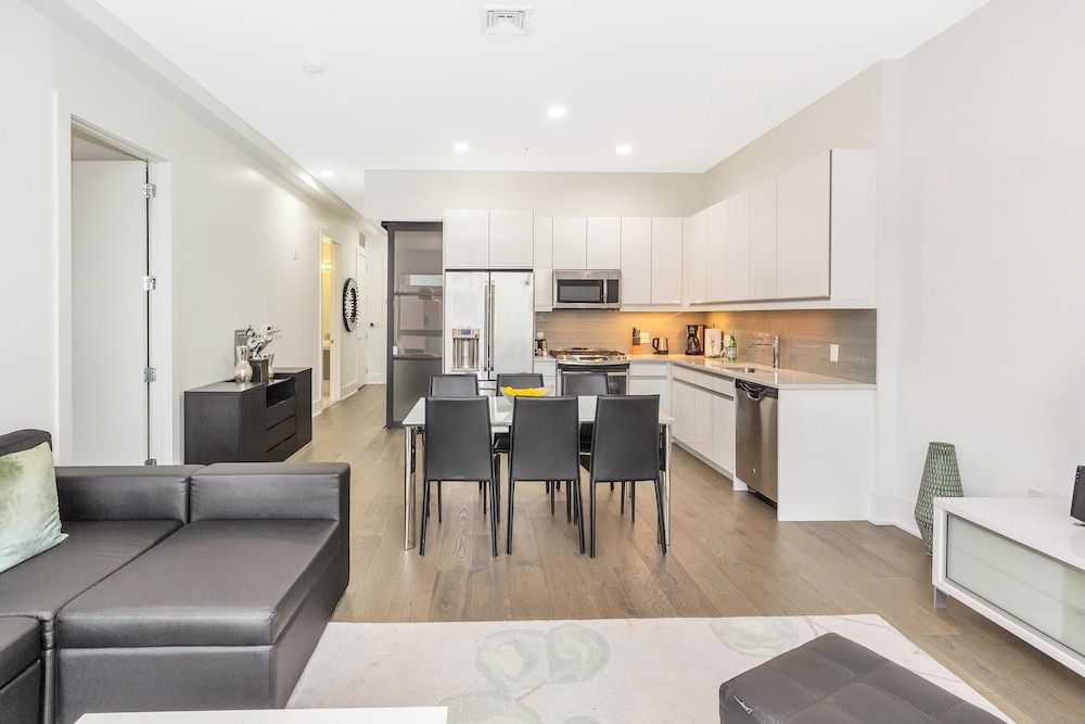 Apartamento Premium, 2 habitaciones, vistas a la ciudad del hotel Dharma Home Suites Hoboken At Novia. Foto 19