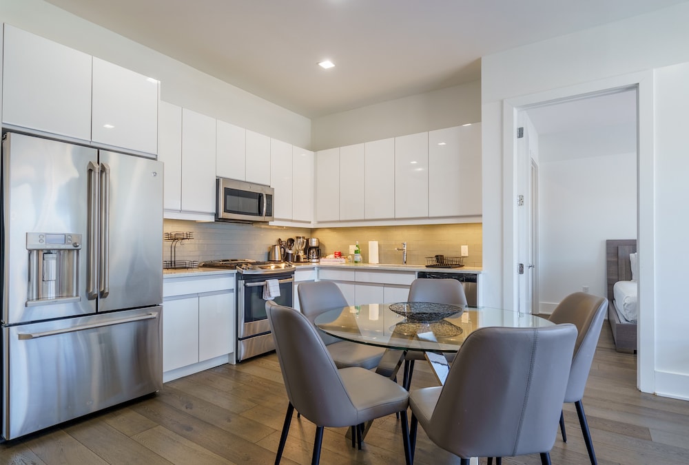 Apartamento, 2 habitaciones, cocina del hotel Dharma Home Suites Hoboken At Novia. Foto 4