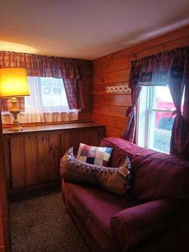 Suite Doble Deluxe - Cama grande del hotel Cramers Point & Cottages. Foto 1